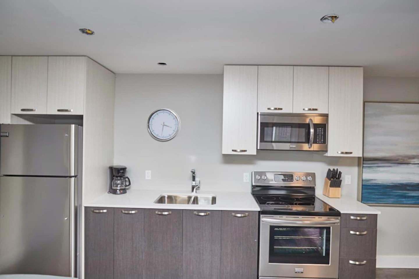 Clifton Hill Hideaway 2B -Two Bedroom Condo Ніагара-Фоллс Екстер'єр фото
